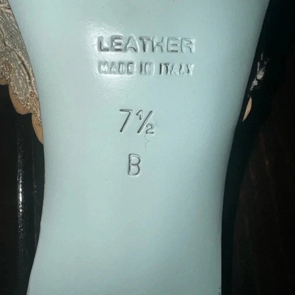 Cynthia Rowley Cream Lace Heels - Picture 5 of 5